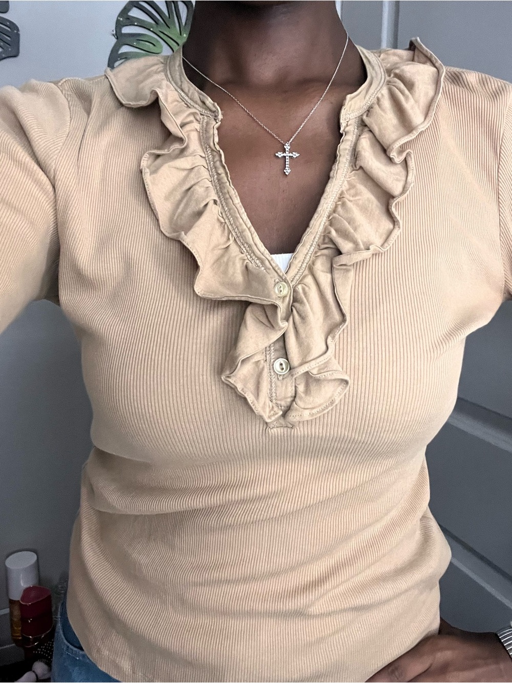 Ralph Lauren Beige Ruffled V-Neck Ribbed Top